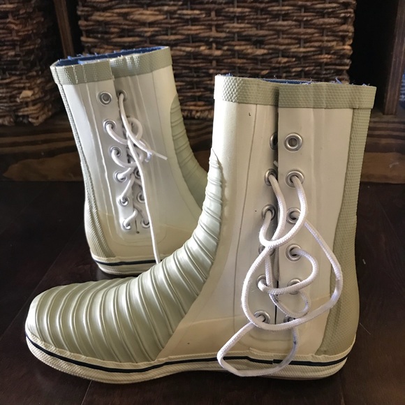 gill boots